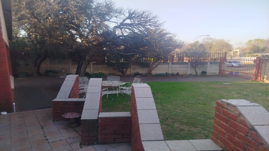 4 Bedroom Property for Sale in Brandwag Free State